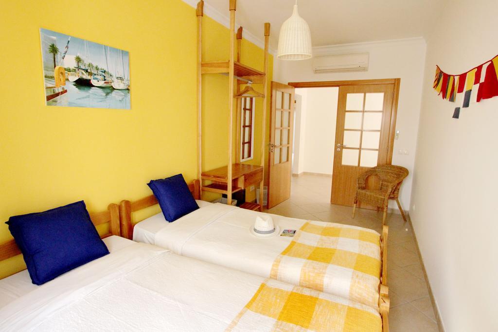 Casa A Sul - Lagos Guesthouses Quarto foto